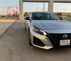 نيسان ألتيما